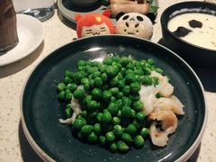 清炒青豌豆和虾仁-半山腰·云南菜(侨福芳草地店)