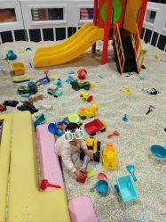 -爱丽丝奇幻乐园