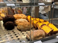 -好利来(上海虹桥新天地Lab主题店)