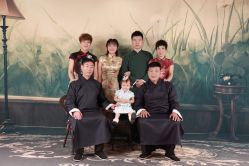 -时光纪亲子全家福照相馆(静安店母女写真父母纪念照)