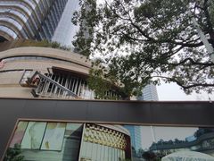 -圆融星座购物中心