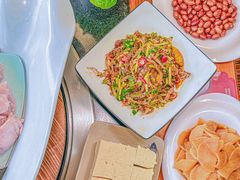 -老刘生态大鱼坊铁锅炖鱼(赛马场店)