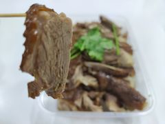 -乌文新澄海卤鹅店