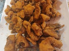 -八次方巴乡石锅鱼·金海湖水库活鱼(谷丰东路店)