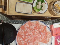 -贤合庄卤味火锅(安吉万达店)