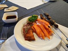 -汇泉王朝大饭店-旋转餐厅(南海路店)