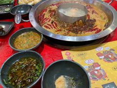 -谭鸭血老火锅(七宝万科广场店)