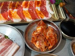 -围炉肉舍丹东海鲜烤肉·烤活鳗(步行街店)