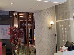 -三人行骨头王火锅(长寿店)