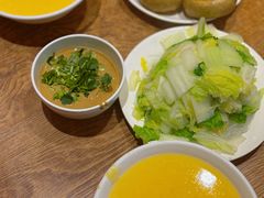 -清真吴记门钉肉饼·喜多利