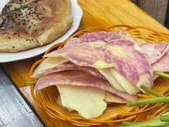 -香香腊排骨.野生菌火塘总店(束河店)