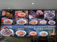 -湘君私厨.16年湘菜店(金匙望湖店)