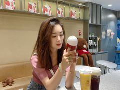 -沪上阿姨鲜果茶(世茂广场宽厚里店)
