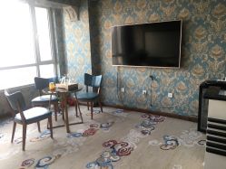 -阿茹娜美容会馆