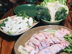 走地文昌鸡-蚬皇•陈味莞(西平景湖店)