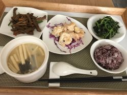 -海豚湾高端月子会所(黄浦店)