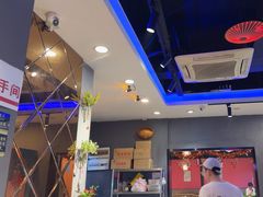 -老街烧烤大排档·地道湖北菜·龙虾馆(汉口火车站店)