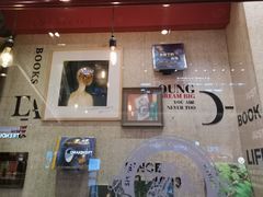 -西西弗书店&矢量咖啡(壹方购物中心店)