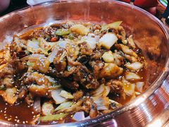 -虾弄弄海派小龙虾·牛羊蝎子火锅