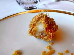 脆麦龙虾球-金轩中餐厅 Jin Xuan(浦东丽思卡尔顿酒店)