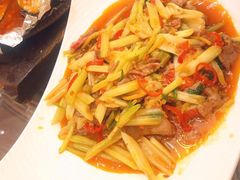 -万重锦·人文川菜馆(骡马市店)