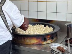 -黄阿姨锅贴大王(万航渡路店)