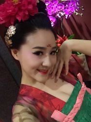 -盘子女人坊生日照·摄影馆(华强店)