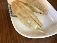 网红牛肉锅贴-张小文胡辣汤(龙柏新村店)