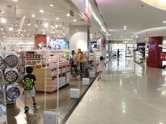 -名创优品(机场路百信广场店)