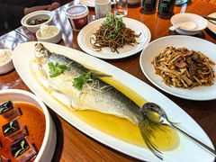 鸡汁蒸太湖白刁-羲和雅苑•北京烤鸭(瑞吉店)