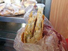 葱油烧饼-朱记小郑酥烧饼(建康路店)