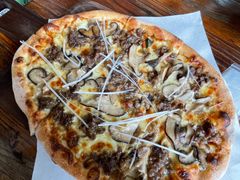 -I HOLIC艾豪丽披萨(KKone店)