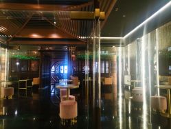 -盘子女人坊生日照·摄影馆(浦东店)