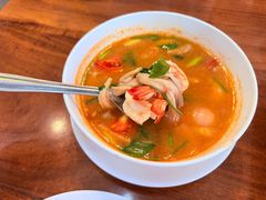 -两兄弟Song Pee Nong(2号店)