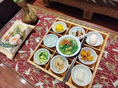 -文君楼美食·庭院酒店(宽窄巷子地铁站店)