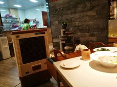 -小牛叔鲜切牛肉·火锅·烤肉自助(公济桥路店)