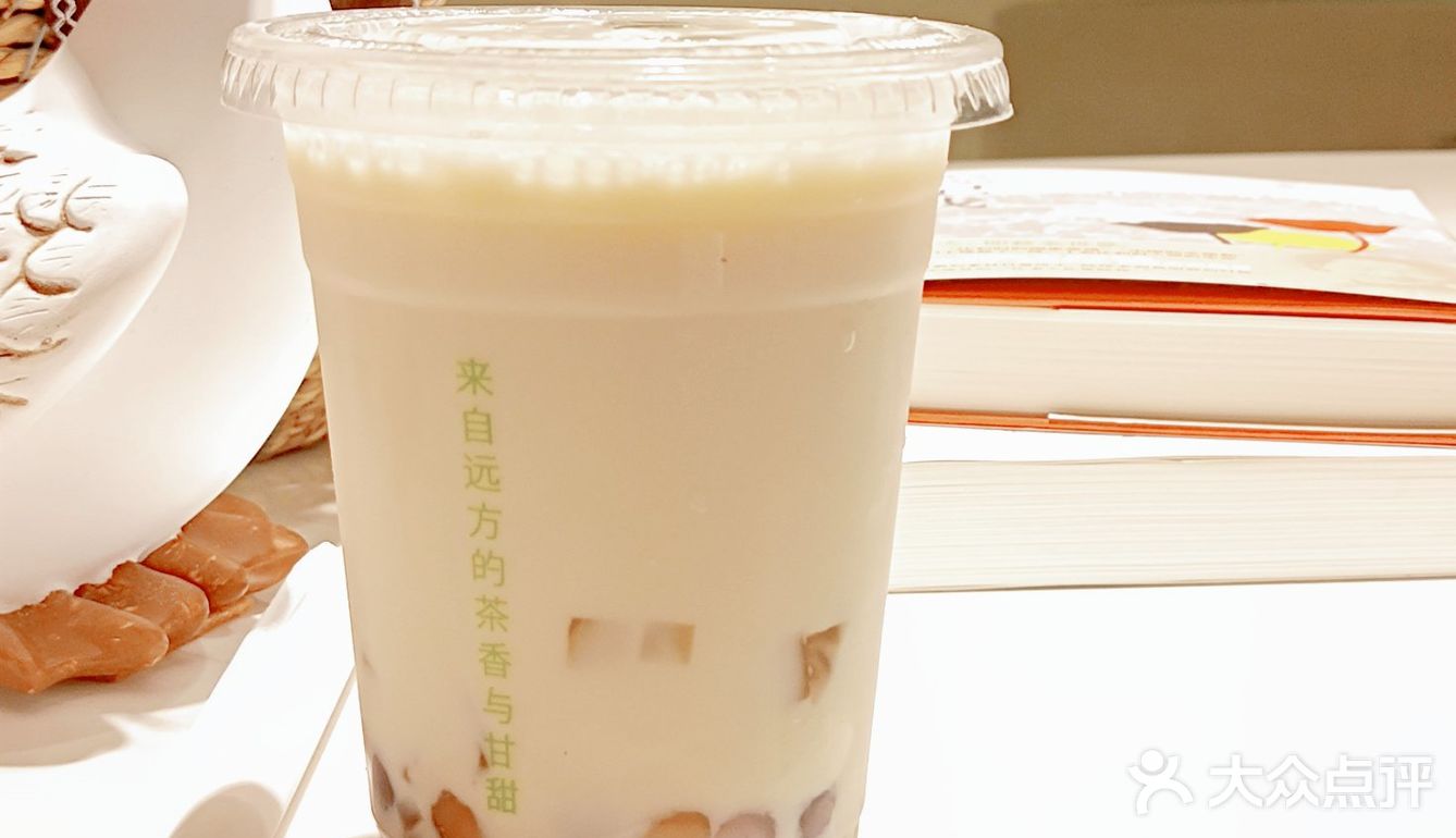 （不要额外加糖）。店内的小哥哥小姐姐服务态度一级棒