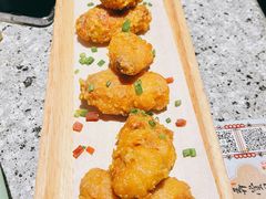 蛋黄鸡翅-弄堂里(西溪龙湖天街店)
