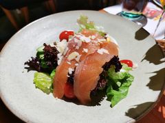 烟熏三文鱼凯撒沙拉-缦云里花园餐厅