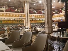 -碧中海汤泉汗蒸酒店