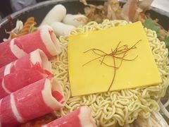 -WOW LUCKY创意韩料(龙阳广场店)