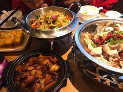 -隔壁老王·家常云南菜(花巷店)