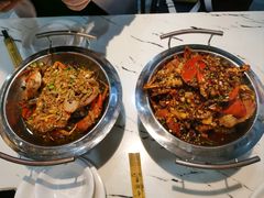 -凤凰路何眼镜香辣蟹(花果园店)