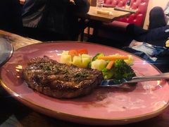 -SISTERS BAR RESTAURANT川意酒馆(嘉善老市H楼店)