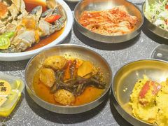 -草家酱蟹炭火烤肉店(珲春南路一店)