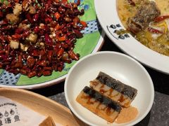 -渔语鱼新川菜Bistro(万象天地店)