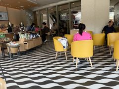 -星巴克臻选(莘庄仲盛店)