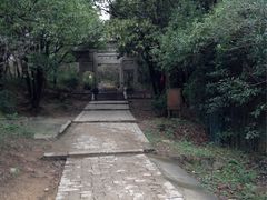 -灵岩山风景区