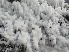 -大平台龙居瀑布旅游区