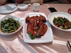 -王府井酒店(金桥港湾店)